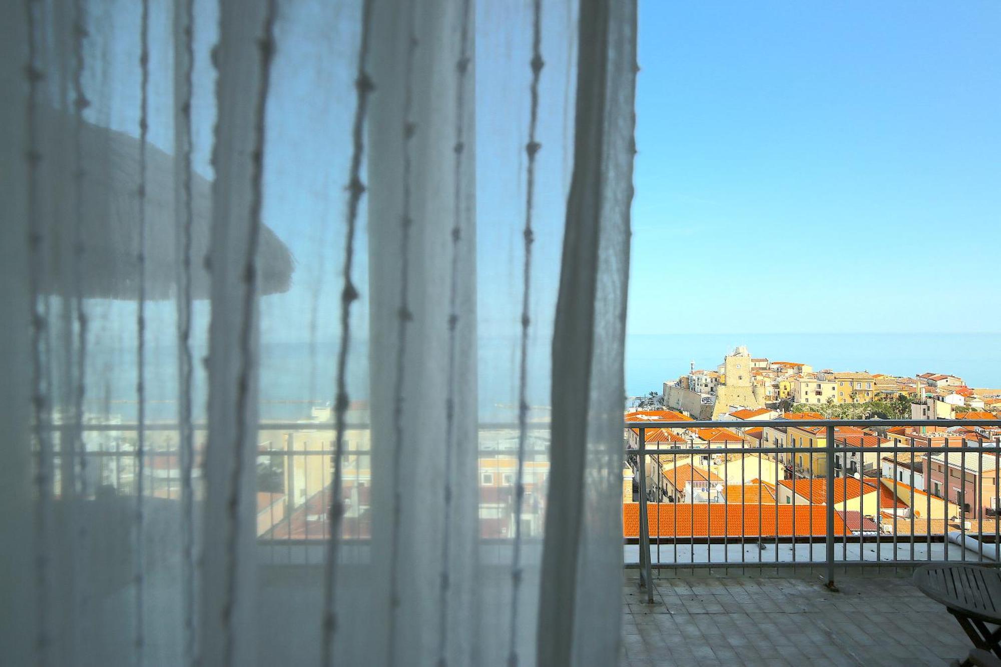 Tra Cielo E Mare Vista Panoramica Appartement Termoli Buitenkant foto